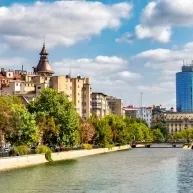 Букурещ